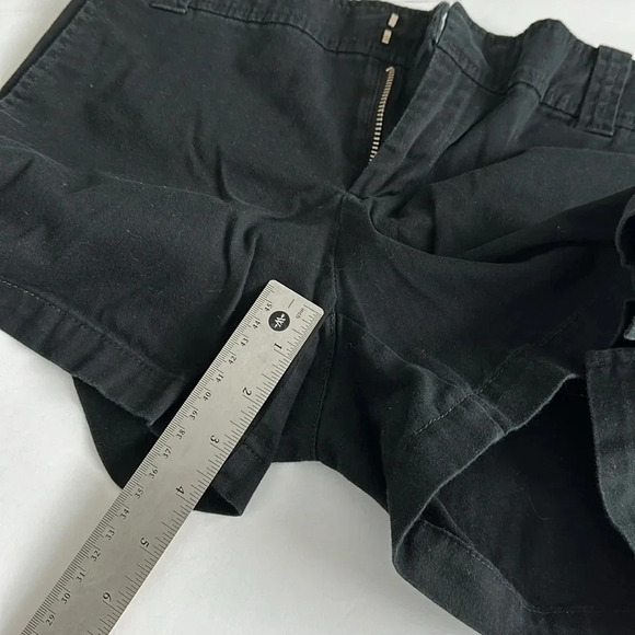 NY & Co Soho Hampton 4"Black Shorts  Sz 0 - Picture 4 of 4